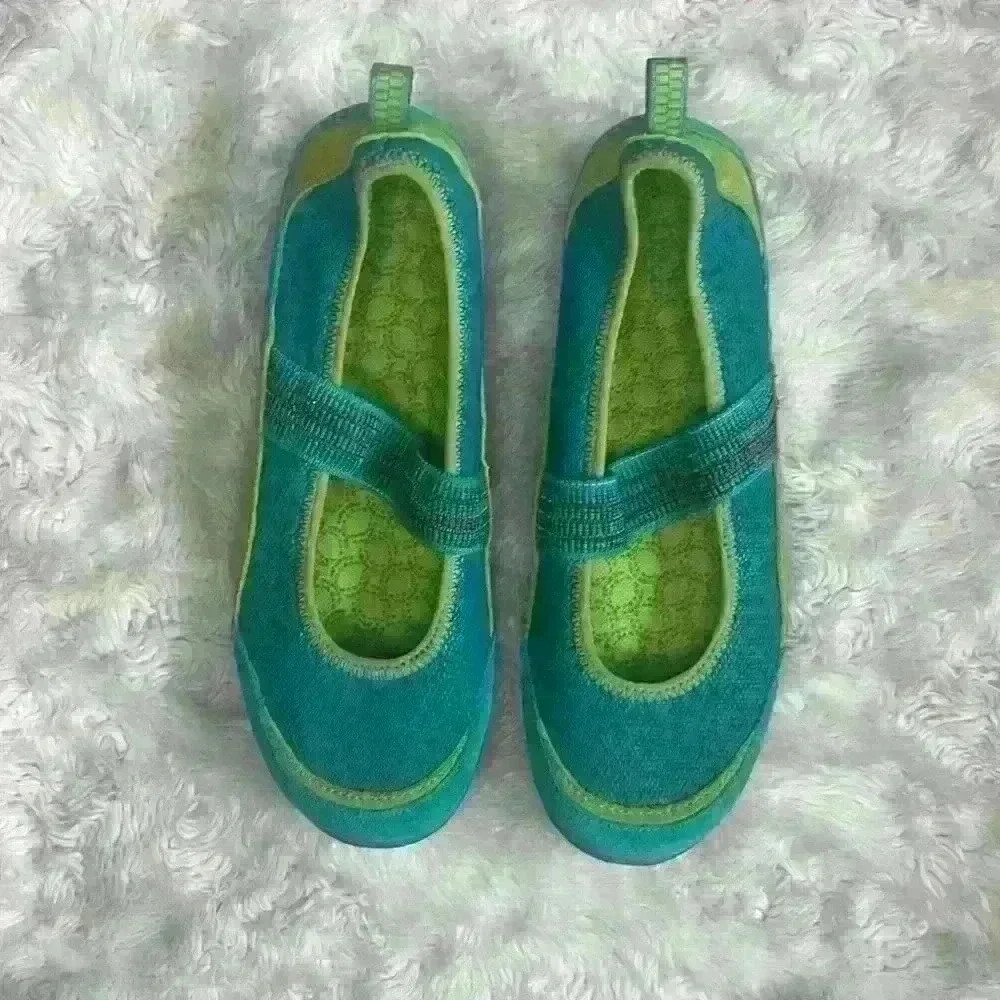 L.L. Bean‎ Mary Jane, turquoise and green, slip on shoes youth size 5